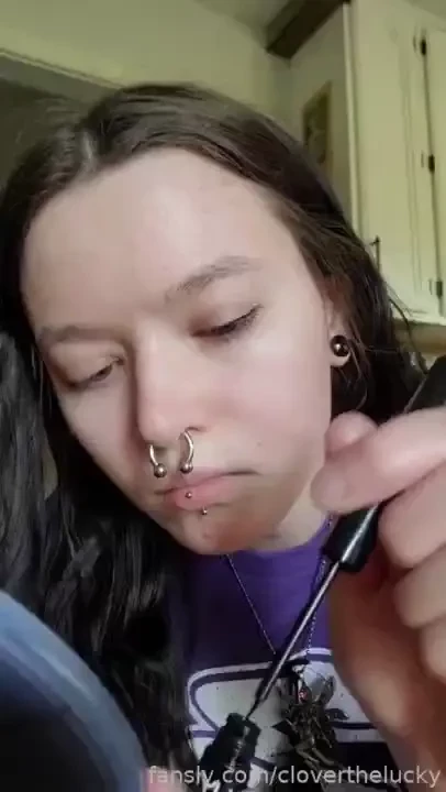 I put on eyeliner also look at my butt part 1 