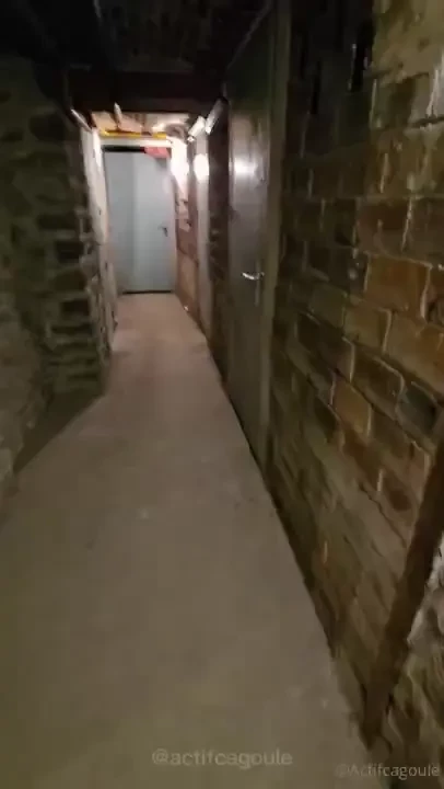 Je continue ma visite des caves de paris vidange en mode quickie sur 