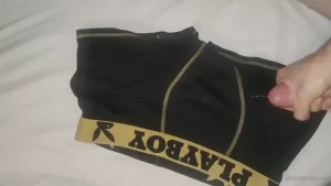 Can t stop jerking off love wearing cummy underwear jkiff souiller mes