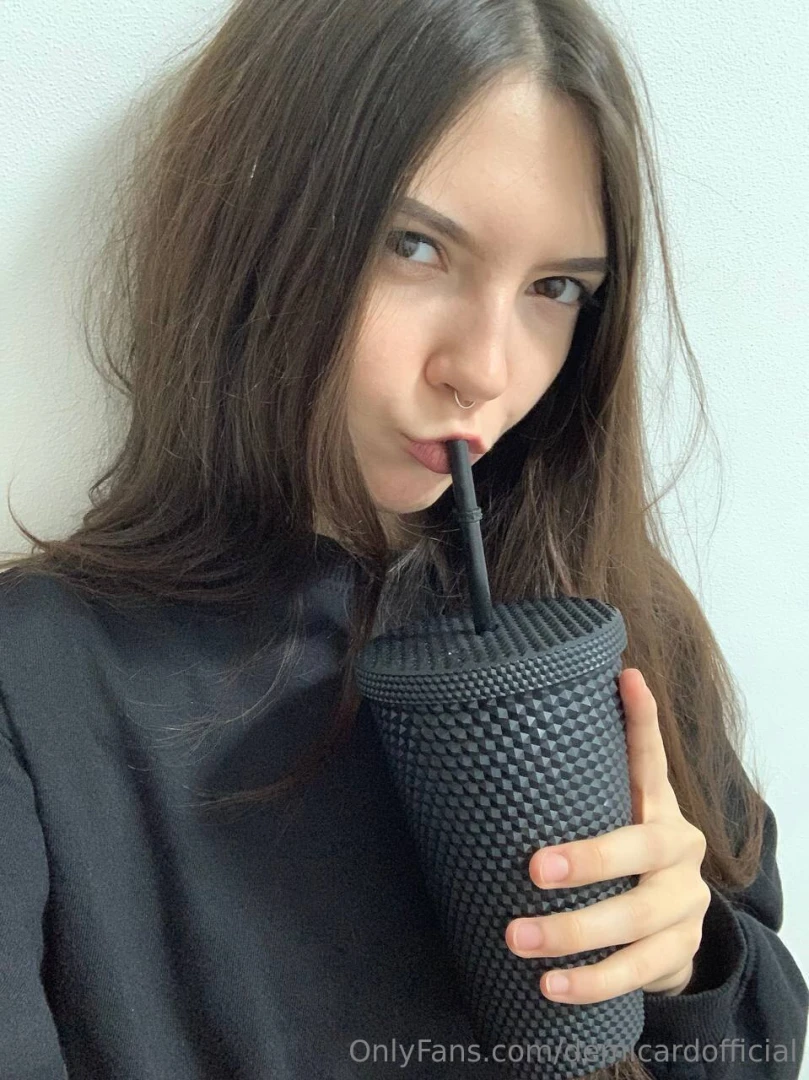 Do you dream of the tropics so do i hot sun warm sand coconuts and me 