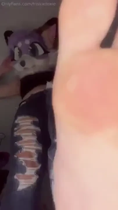 Some custom feet focused videos dont be afraid let foxie step on you 