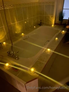 Bathtime this evening xxx part 1