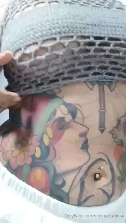 Hice una nueva blusita y queda perfecta con mis tetas 