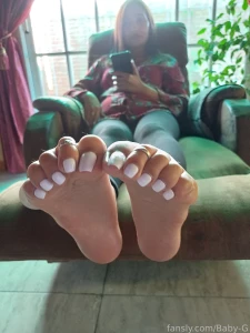 Just having fun shooting in this cozy house toespreads asianfeet part 5