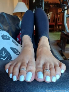 Pt 4 pedicure shots pedicure prettytoes longtoenails largenailbeds part 12