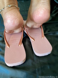 Just got my flip flops from havaianas enjoy flipflops footfetish part 6