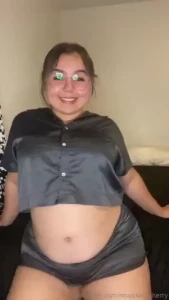Gray cropped pajama vids