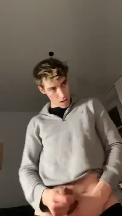 Stream started at 03 15 2023 10 33 pm jerk off with me 