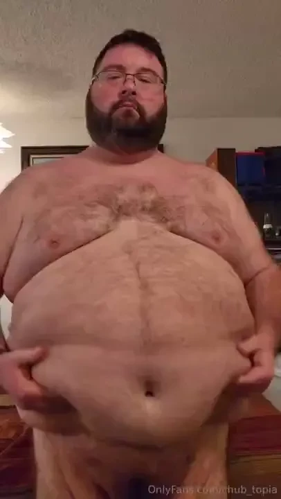 Intense belly jiggle session 