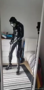 Beep boop drone ready to serve