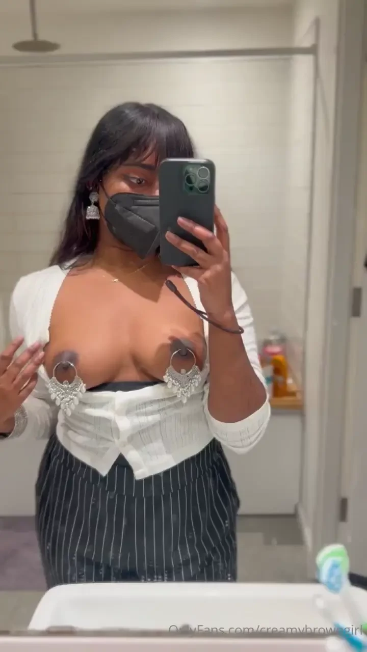 You re fave office cutie 