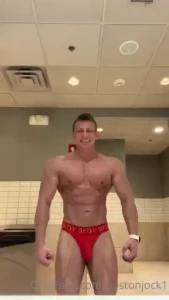 Gym flexing video dump here s what i do when there s no one around in part 8