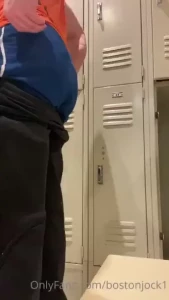 Today s fun at the gyms still haven t gotten to cum today part 1