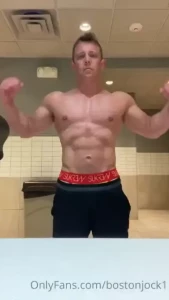 Photo dump from my gym session today and a post chest day jerk off