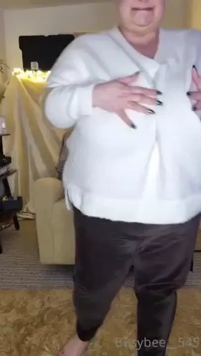 I love to tease you love it the thought of you all juicy and desperate 