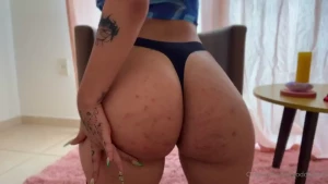 Say it tell me that you are addicted to my ass