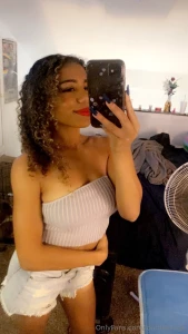 No ppv 50 customs 25 sexting includes voice messages i respond to