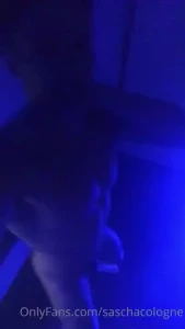 Ich m chte mit jemandem tanzen m chtest du vor oder hinter mir sein i