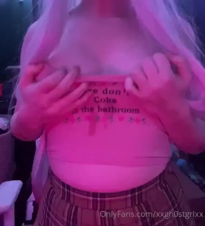 Oh no i got drool all over myself 