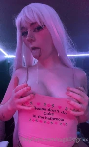 I think my tits would look better covered in cum ngl part 1