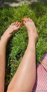 Sunbathing feet part 1