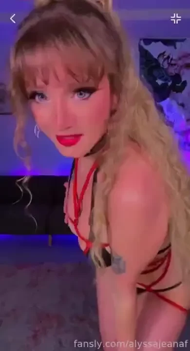 Shibari bikini brat blonde petite tatoos egirl gamer cute nerd pale 