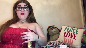 Cupcakes and mimosas