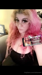 Going live on twitch again now never posted this last night part 1