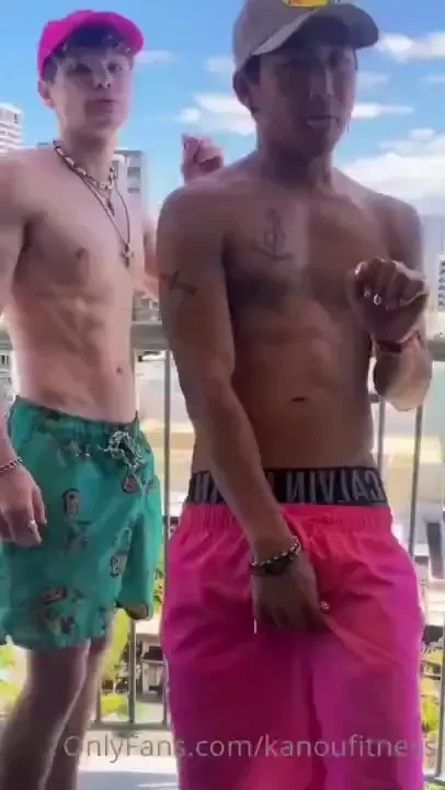 Who wants to see content from me and jonasbridgesfitness while were 