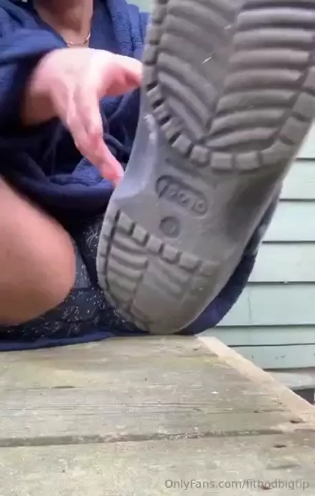 Walking round the yard got stuck in my shoes 