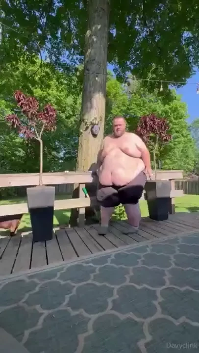 Out here enjoying my little slice of paradise wish i had some company 