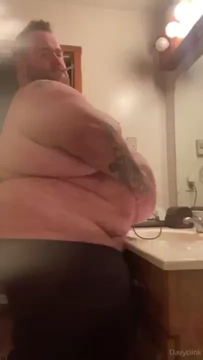 Having some fun in the bathroom 