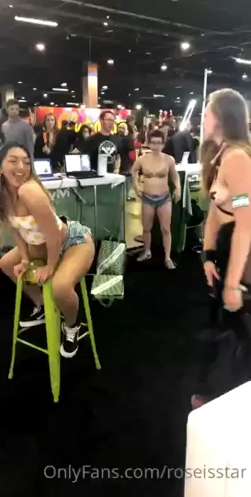 I m missing conventions right about now and could help but scroll 