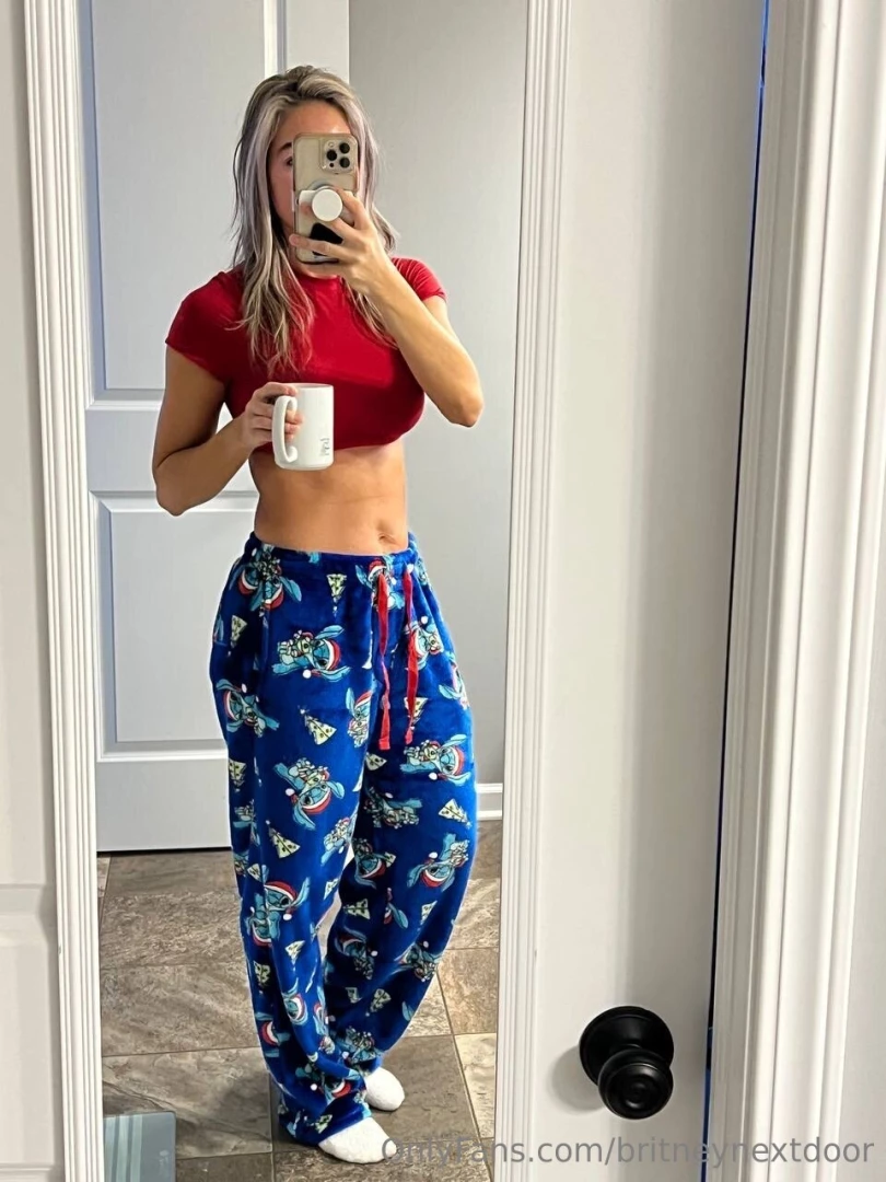 A couple coffee pictures before getting dressed today part 4 