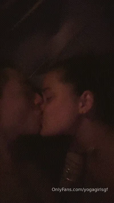 Me and my girlfriend just made our first ever video dm me right now if 