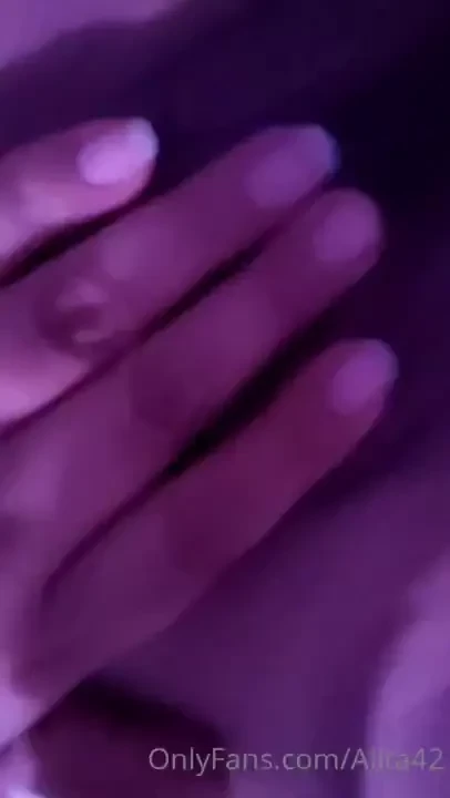 Comenzado la semana desnudita y jugando para uds imaginando que est n 