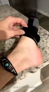 Shout out to sam for the amazon gift im going to have to dm you feet