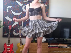 This skirt is so much fun i love how it swishes and yes i have worn part 2