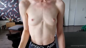 Can you tell i have a thing for gym wear lately here s a video view of