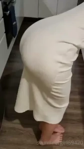 Does my butt look big in this part 15