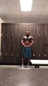 A few of my followers mentioned buying my used gym gear dm me if your