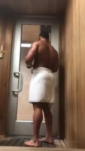 How am i looking like if you want more vids this