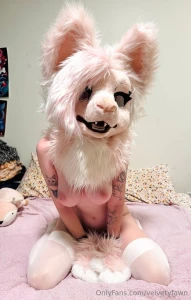 Im cold want to come snuggle