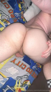 Pov im sending you nudes from bed part 9