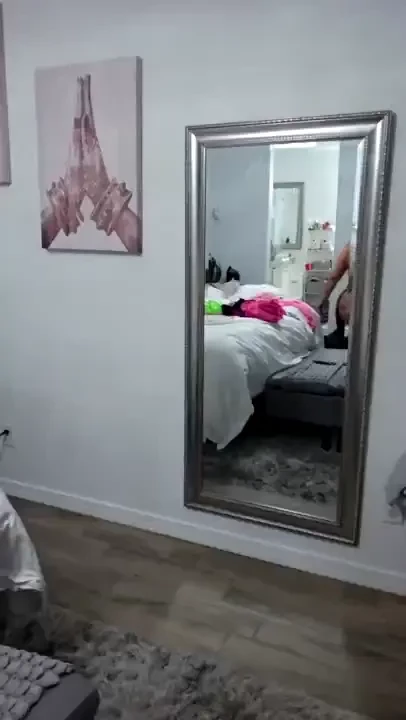 Stream started at 09 28 2023 06 28 am hulahoop and shower with me 