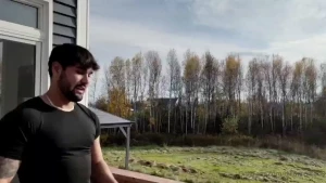 I m up in canada collaborating with creamyrowan creamygorilla if you