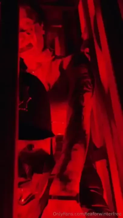 Watch wavyyywinter and i fuck hard after a night of leather and latex 