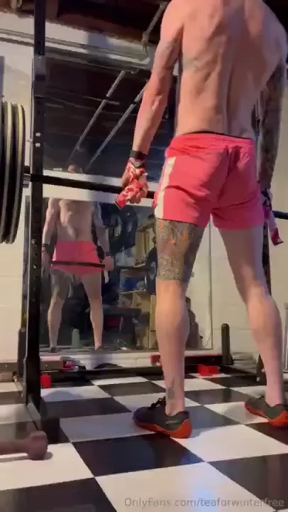 Keeping the body and me nice and hard for you 