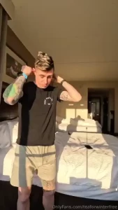 The sun was blinding me but i let it cum in my room anyways i strip