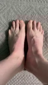 Fresh feet for your fans of my toes